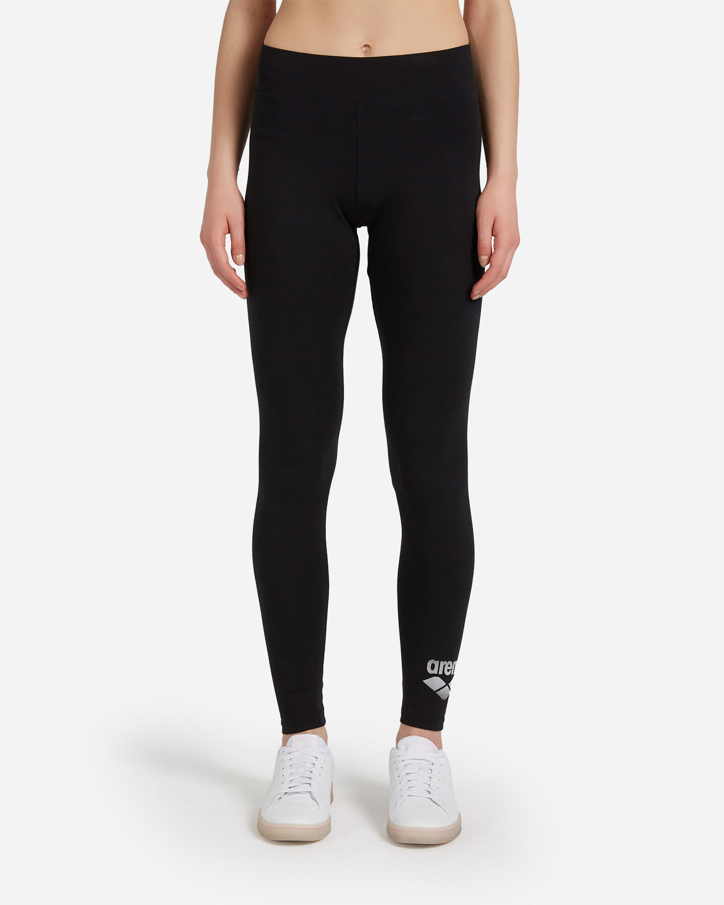 I'm fed up of wrecking leggings when climbing. What brand of leggings do you  ladies recommend? (preferably EU based companies) : r/climbergirls