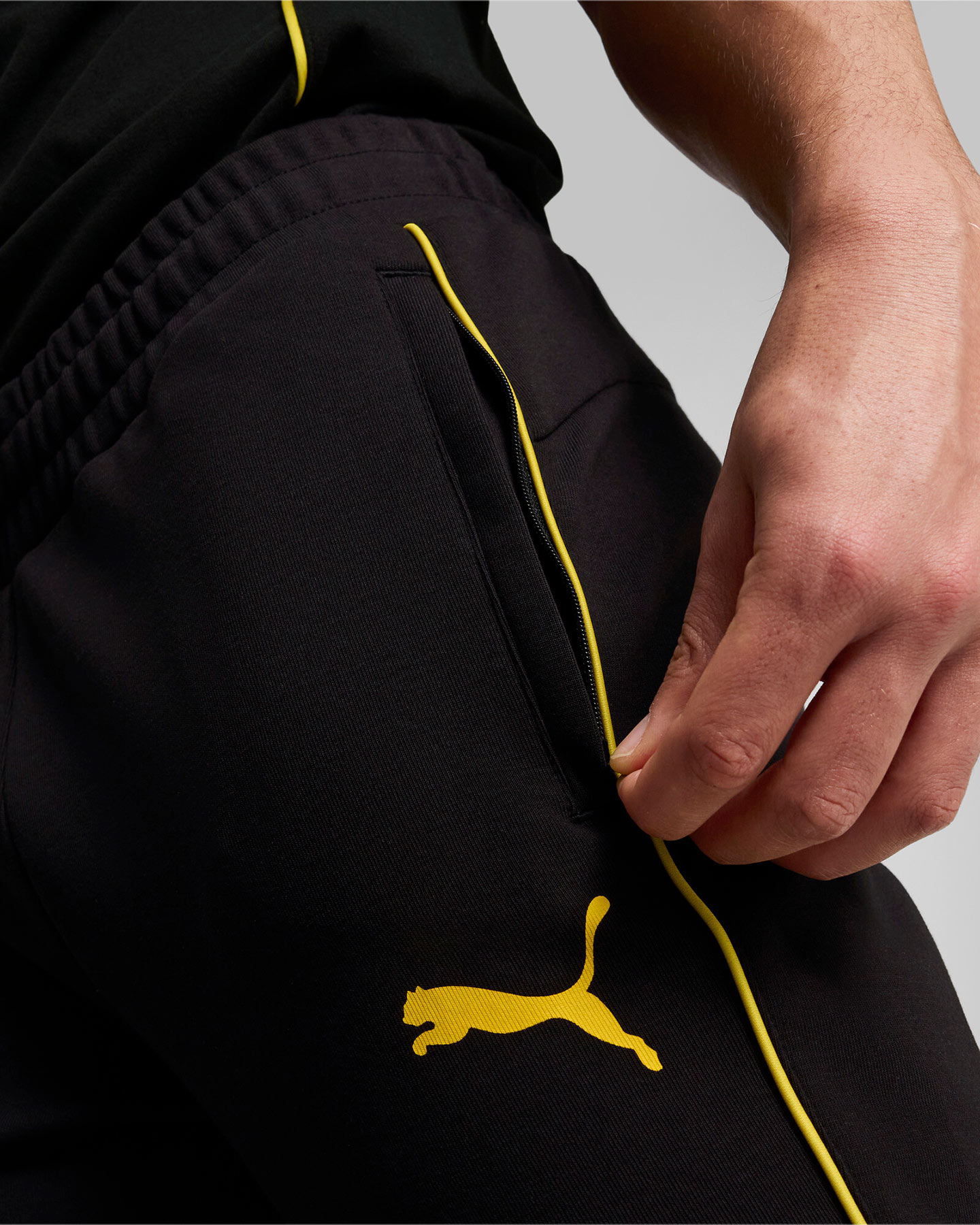 Abbigliamento calcio ufficiale PUMA BORUSSIA DORTMUND CASUALS M - 3 | Cisalfa Sport