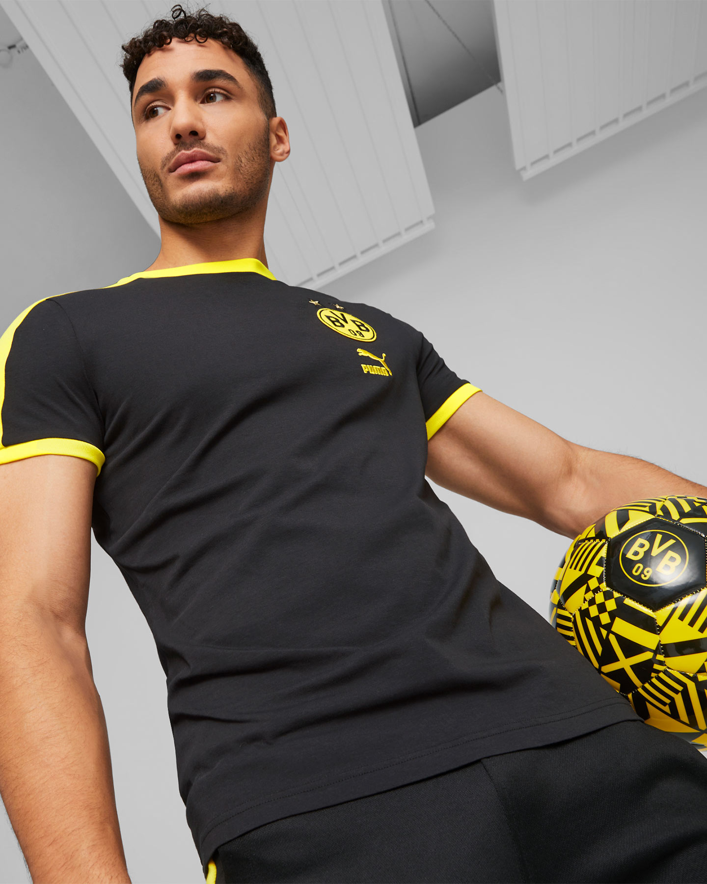 Abbigliamento calcio PUMA BORUSSIA DORTMUND T7 M - 2 | Cisalfa Sport