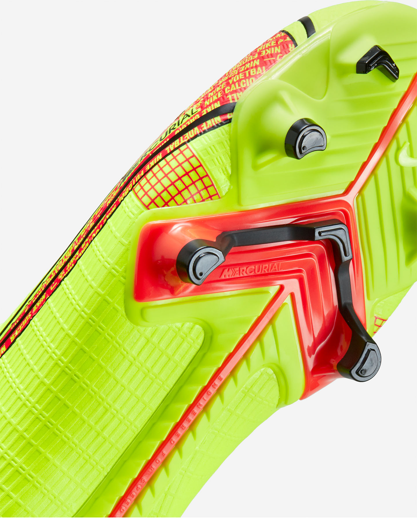 Scarpe calcio NIKE MERCURIAL SUPERFLY 8 ACADEMY FG/MG JR - 4 | Cisalfa Sport