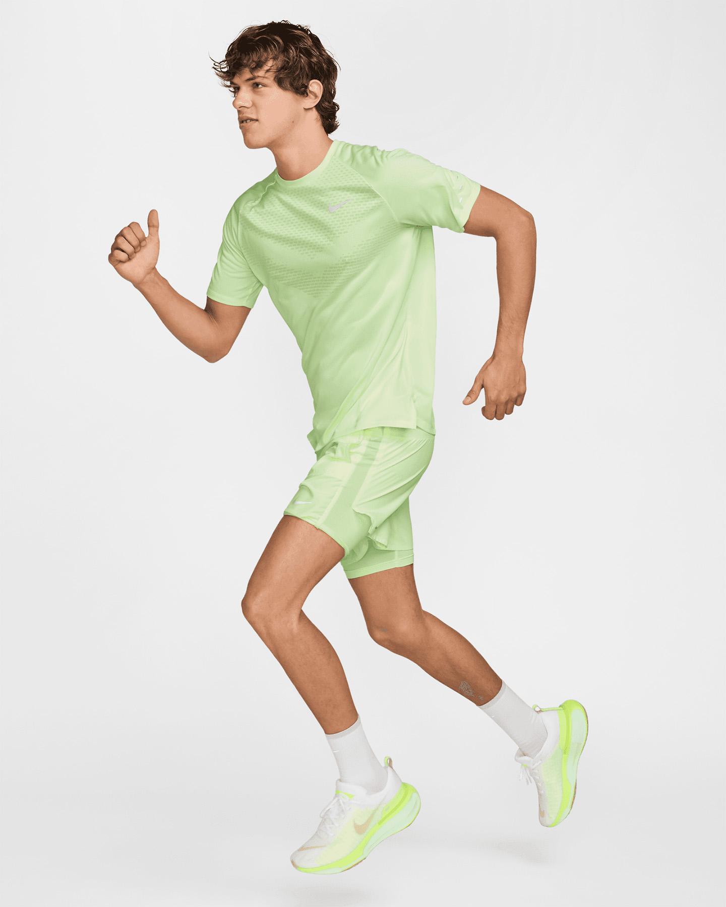 T-shirt running NIKE STRIDE M - Giallo - 2 | Cisalfa Sport