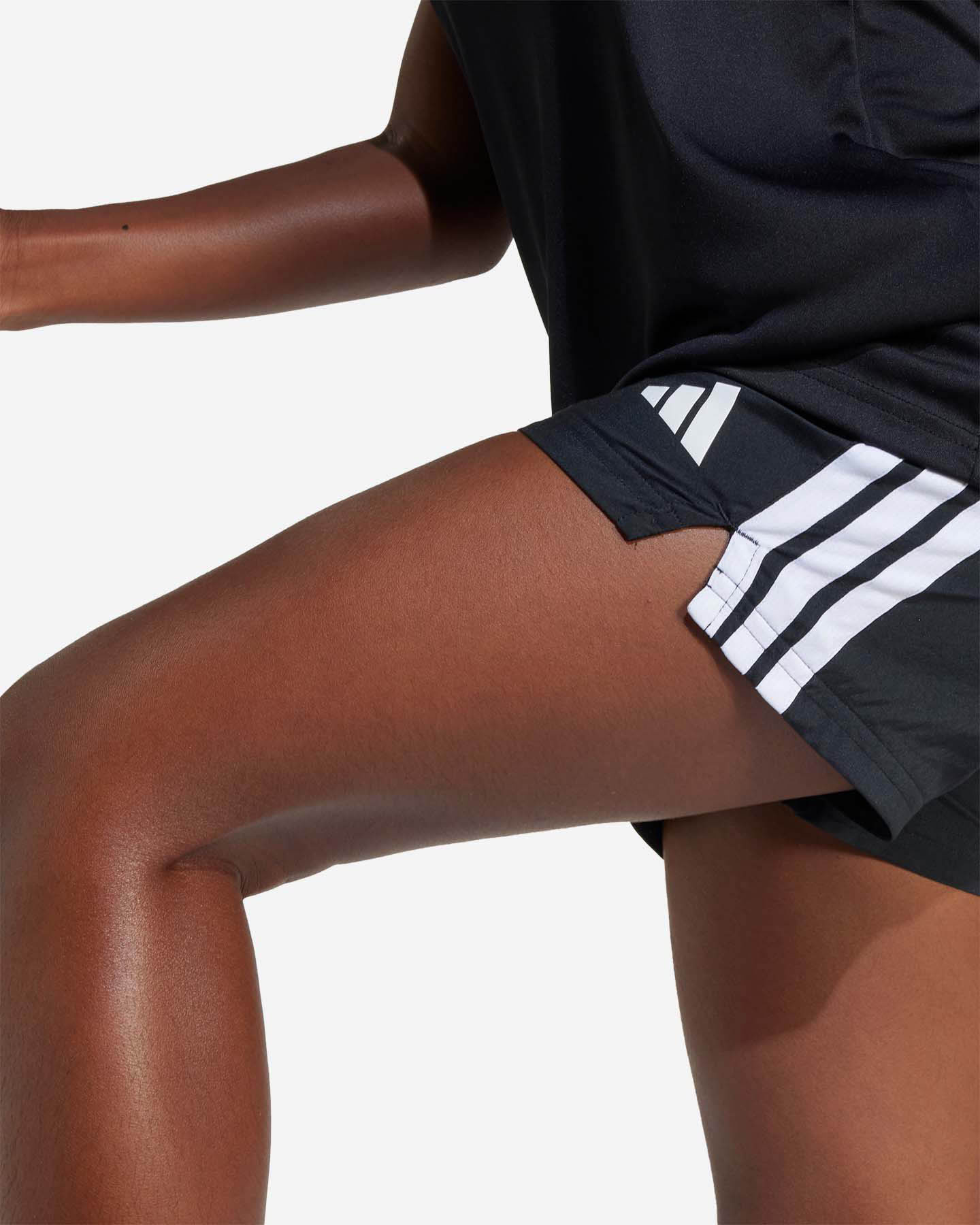 Pantaloncini ADIDAS ULTRALIGHT 3STRIPES JR - Nero - 5 | Cisalfa Sport