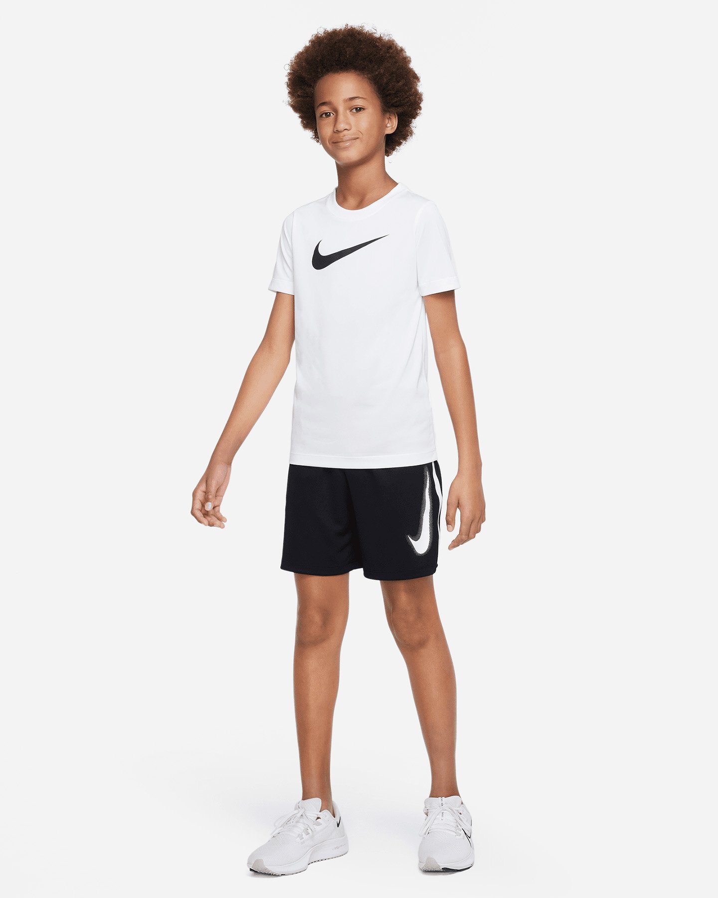 Pantaloncini NIKE DRI FIT SMALL LOGO JR - 5 | Cisalfa Sport