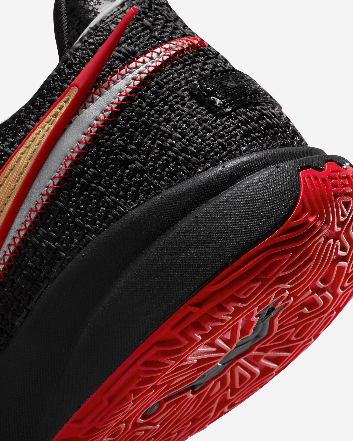 Scarpe basket NIKE LEBRON 20 - Nero - 5 | Cisalfa Sport