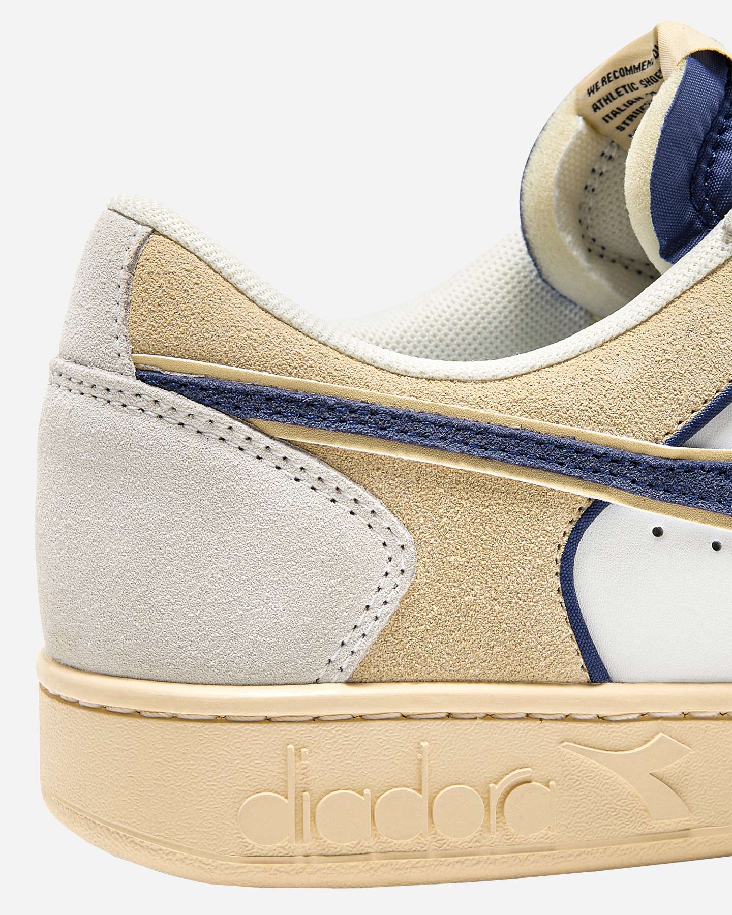 Scarpe sneakers DIADORA MAGIC BASKET LOW SUEDE LEATHER M - Bianco - 5 | Cisalfa Sport