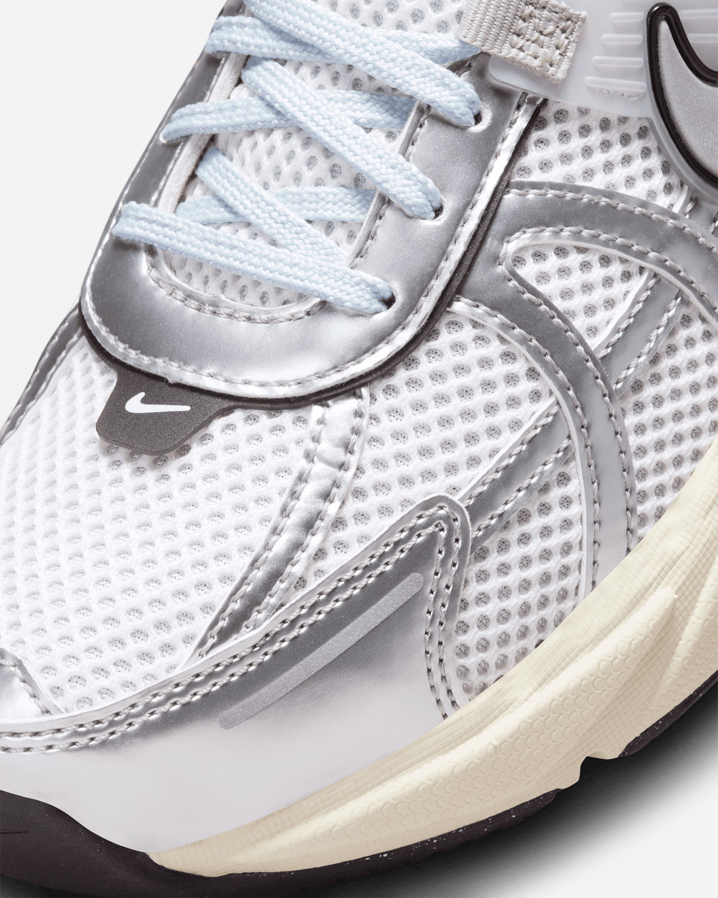 Scarpe sneakers NIKE V2K RUN W - Bianco - 6 | Cisalfa Sport