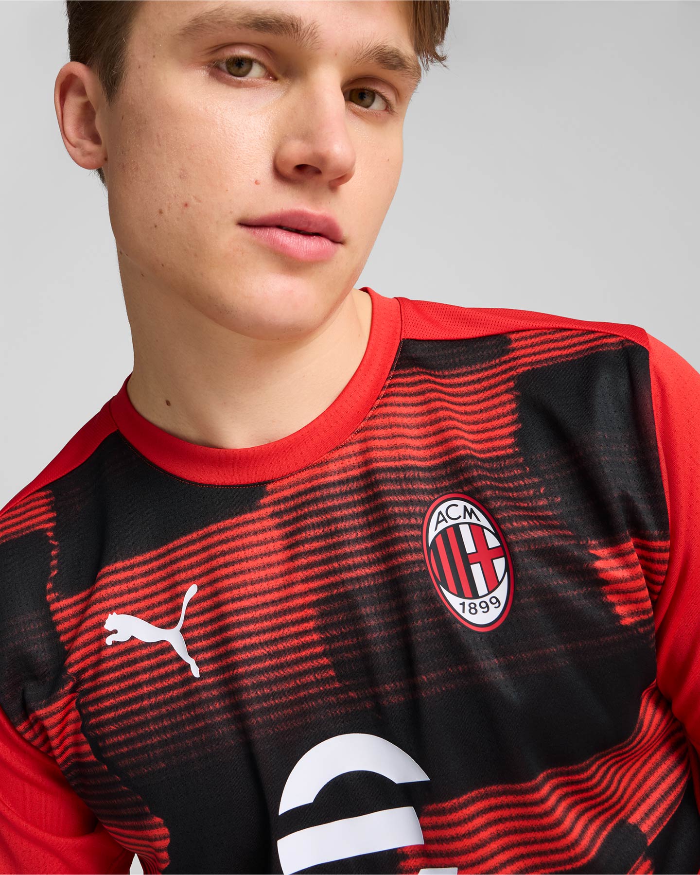 Maglia calcio ufficiale PUMA MILAN PREMATCH SS HOME 24-25 M - 4 | Cisalfa Sport