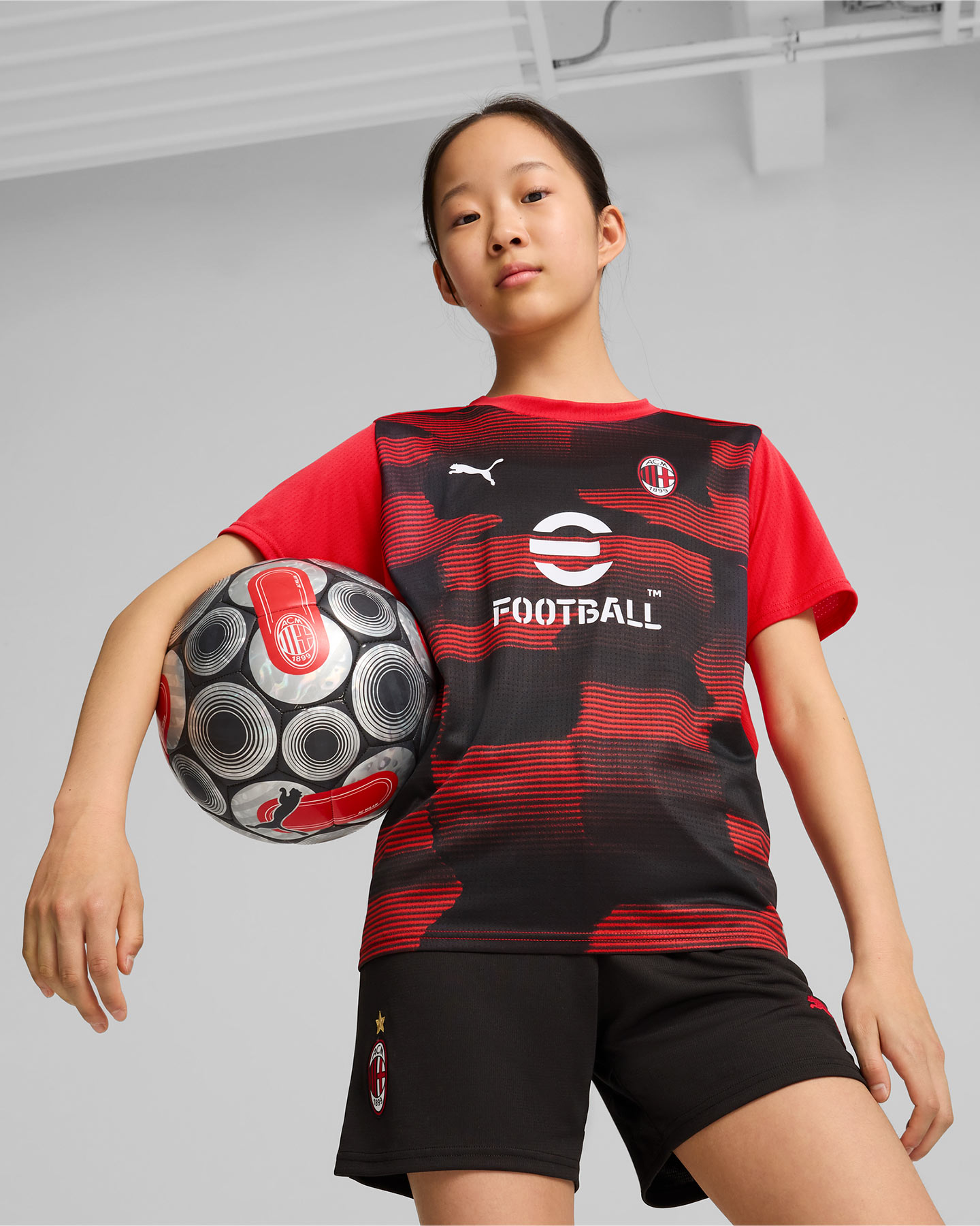 Maglia calcio ufficiale PUMA MILAN HOME PREMATCH 24-25 JR - 2 | Cisalfa Sport