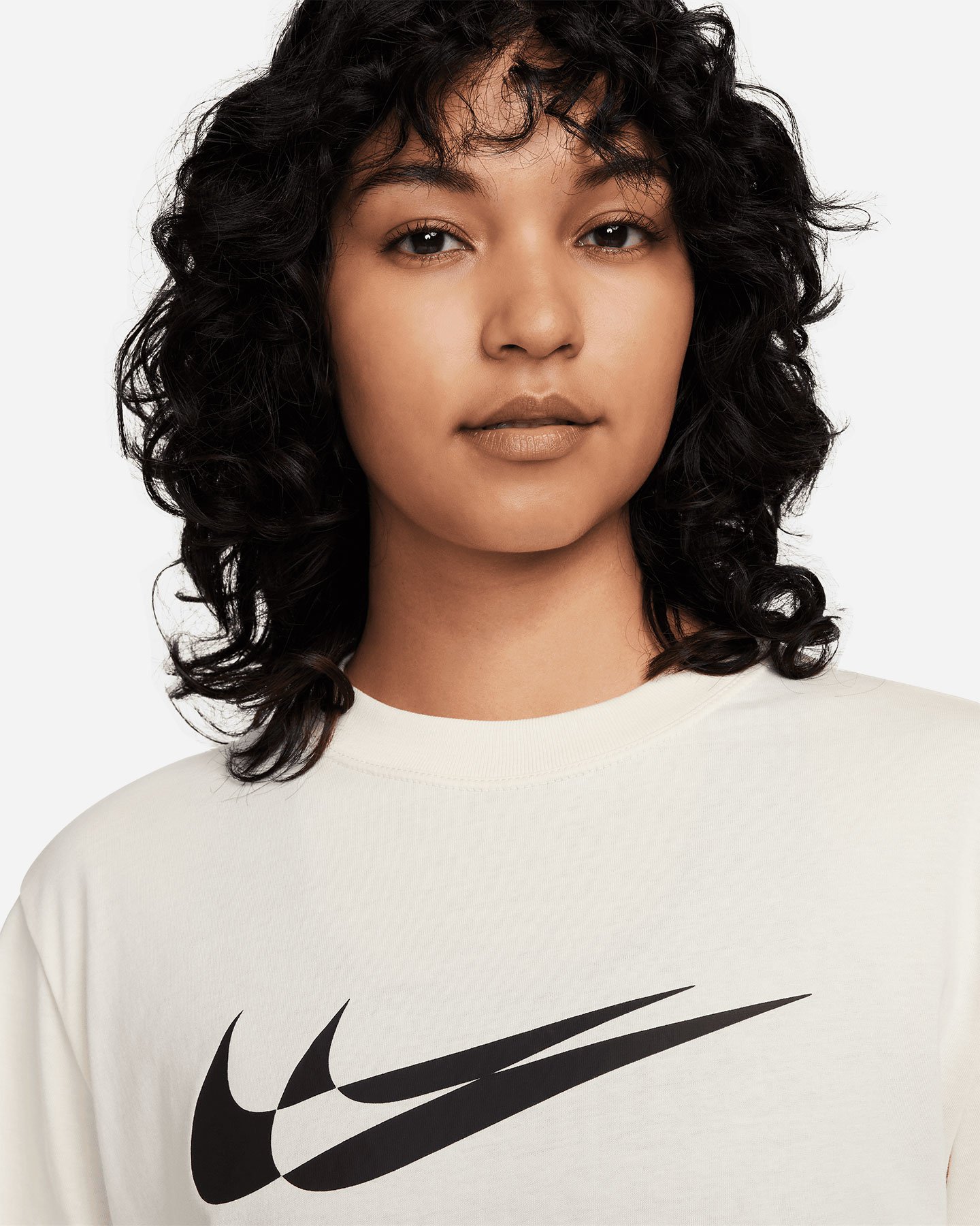 T-shirt NIKE SWOOSH BIG LOGO W - 2 | Cisalfa Sport