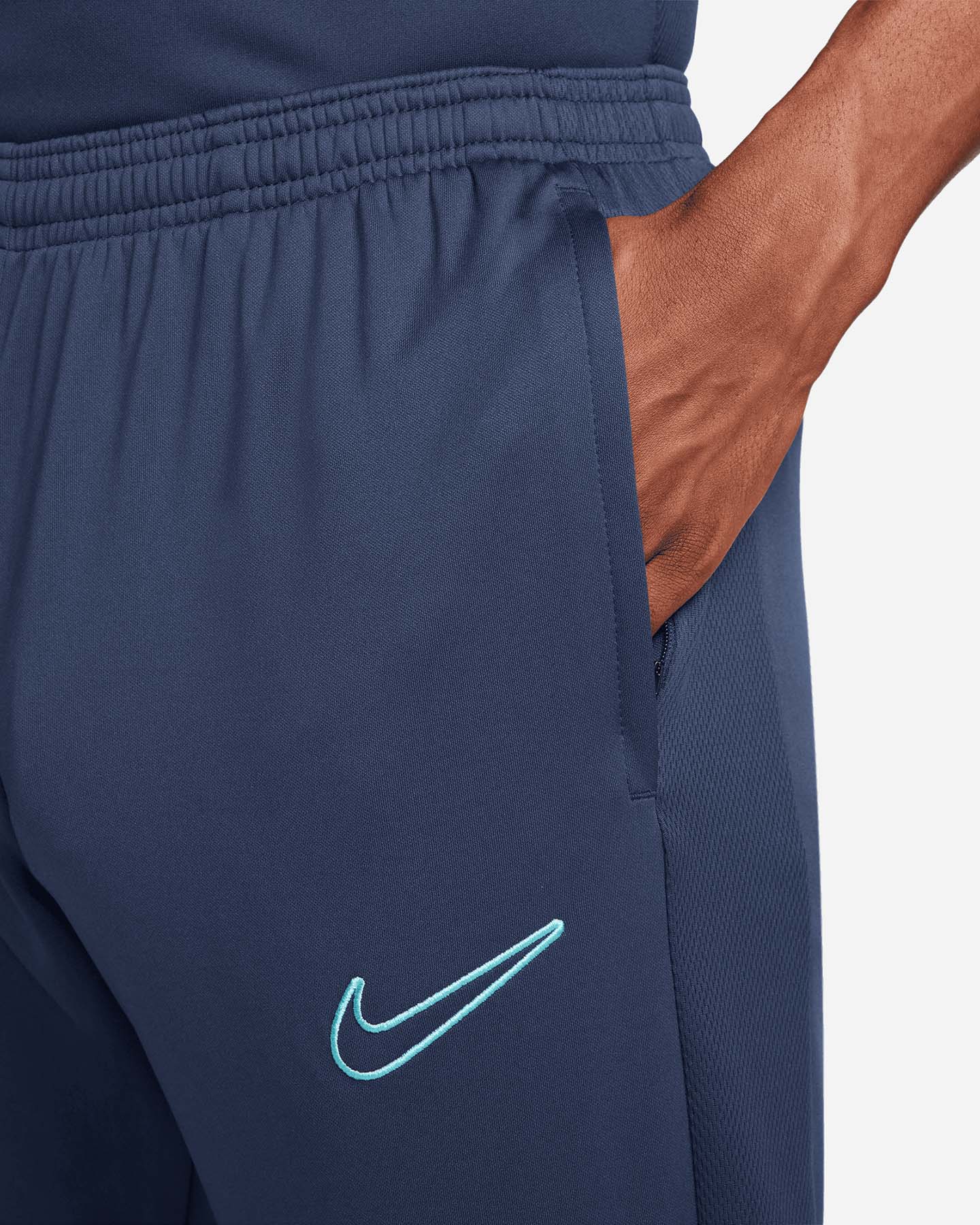 Pantaloncini calcio NIKE ACADEMY M - 2 | Cisalfa Sport