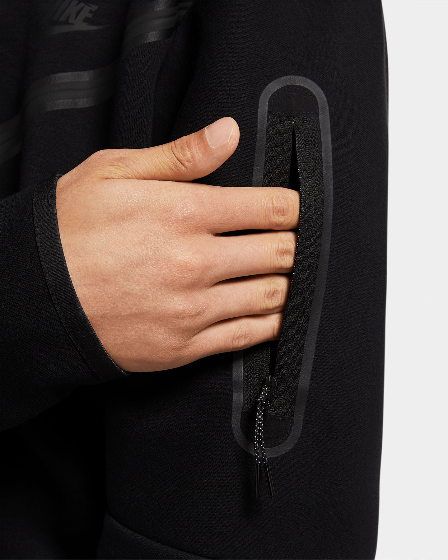 Felpa NIKE TECH FLEECE M - Nero - 6 | Cisalfa Sport