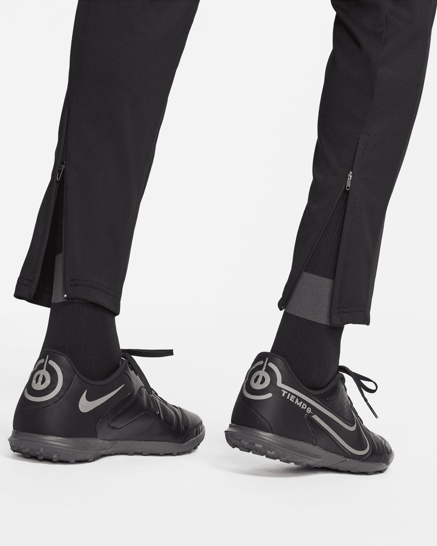 Pantaloncini calcio NIKE ACADEMY ZIPPERED M - 2 | Cisalfa Sport