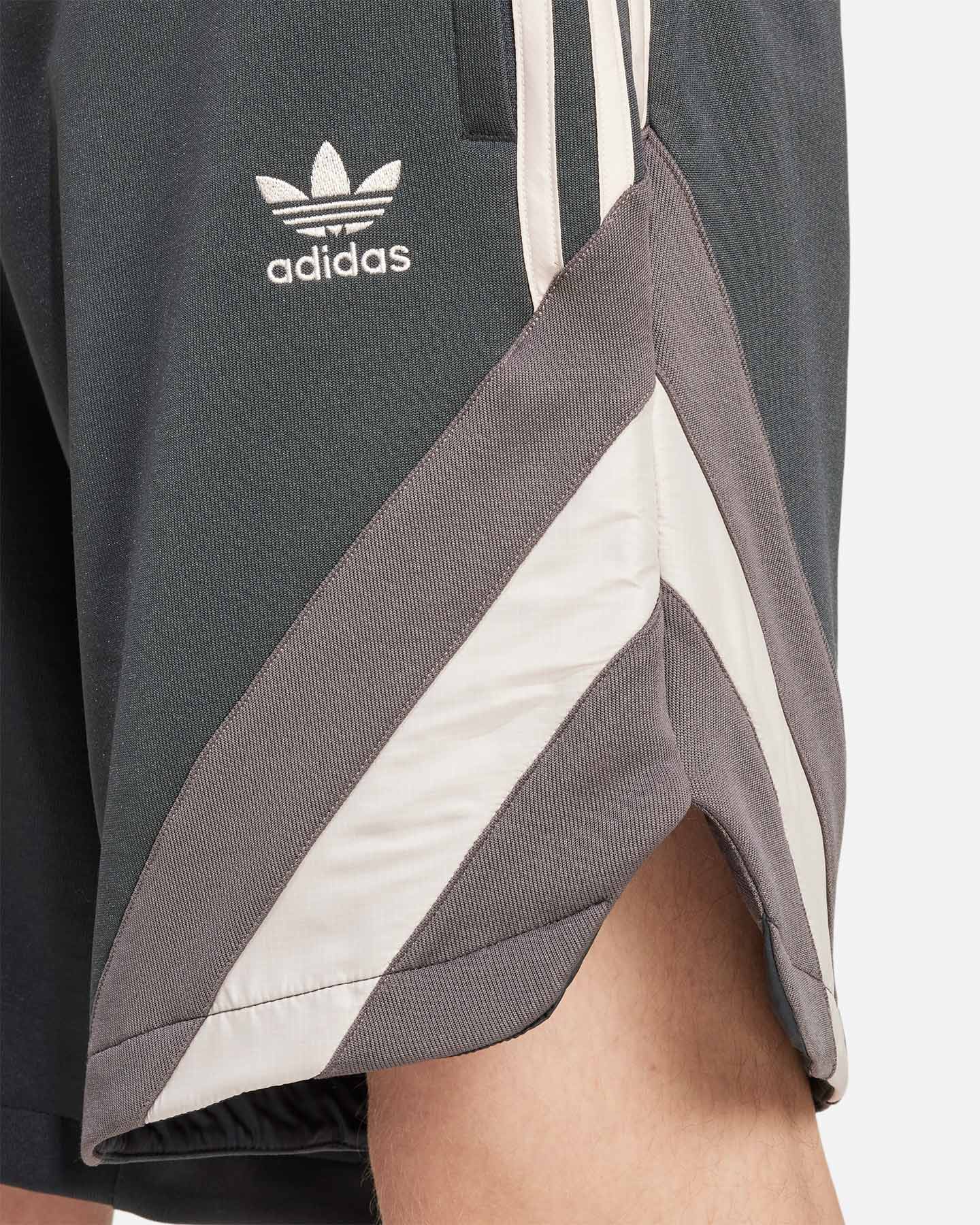 Pantaloncini calcio ufficiali ADIDAS REAL MADRID OG 24-25 M - 5 | Cisalfa Sport