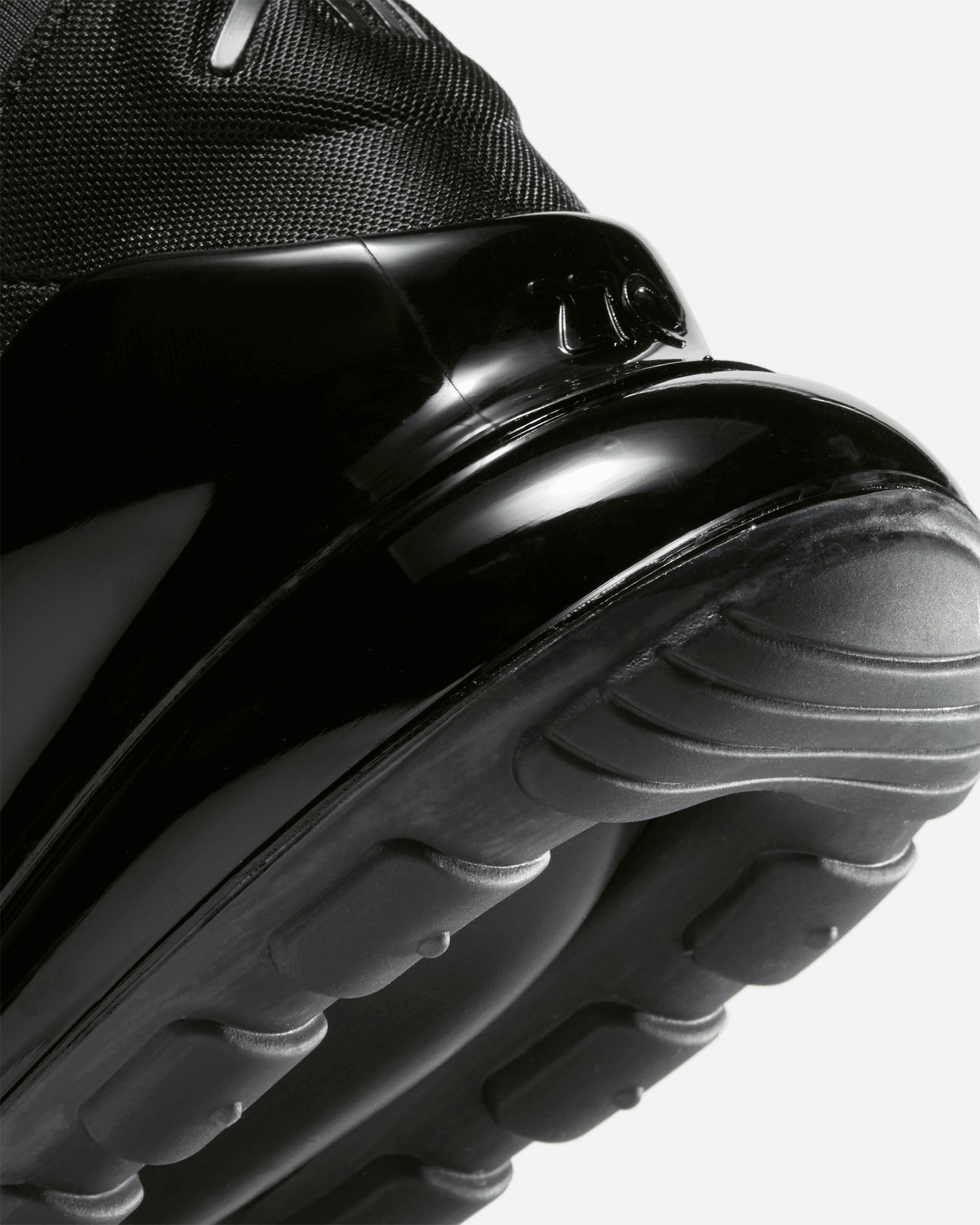 Scarpe sneakers NIKE AIR MAX 270 M - 5 | Cisalfa Sport