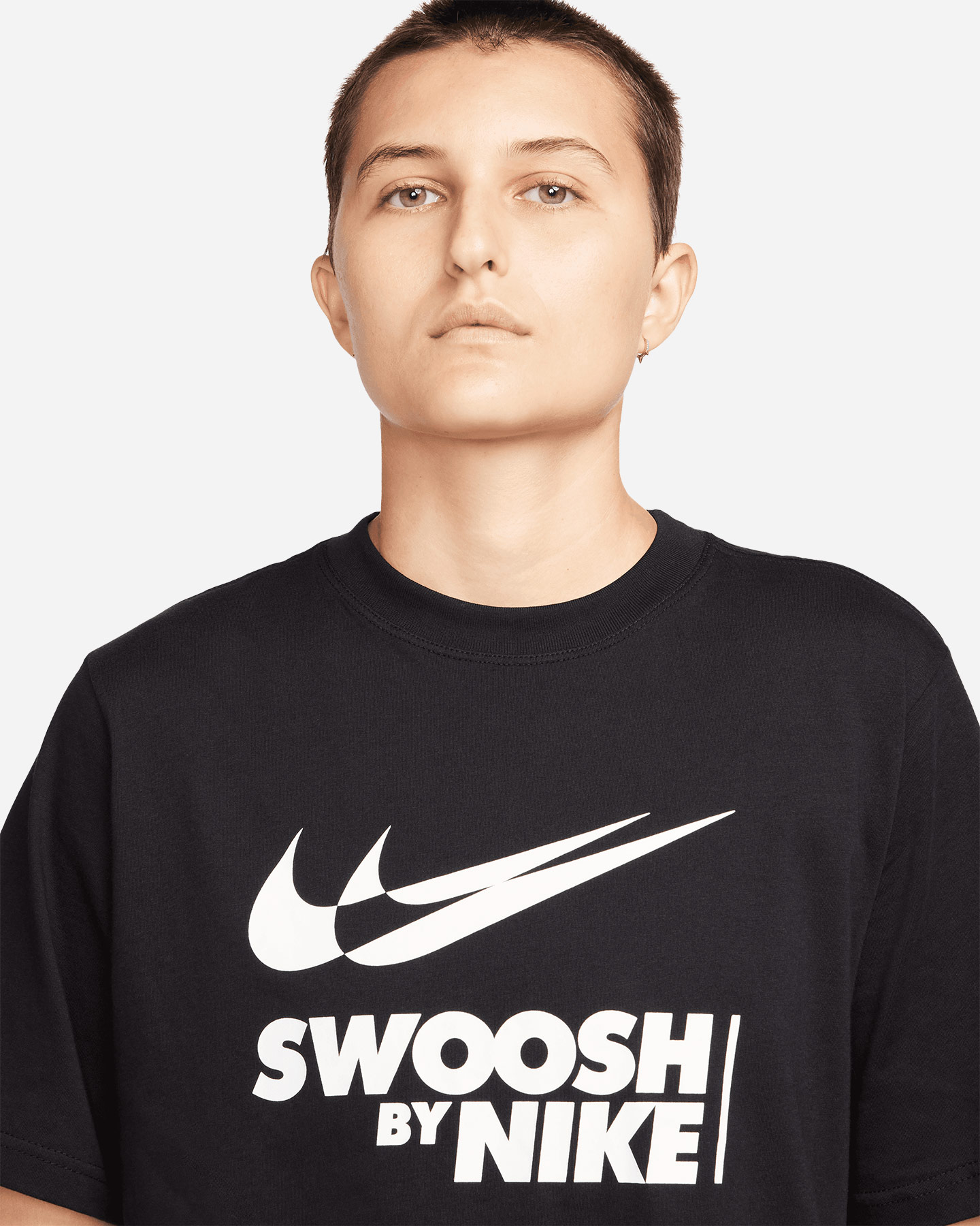 T-shirt NIKE SWOOSH BIG LOGO W - 2 | Cisalfa Sport