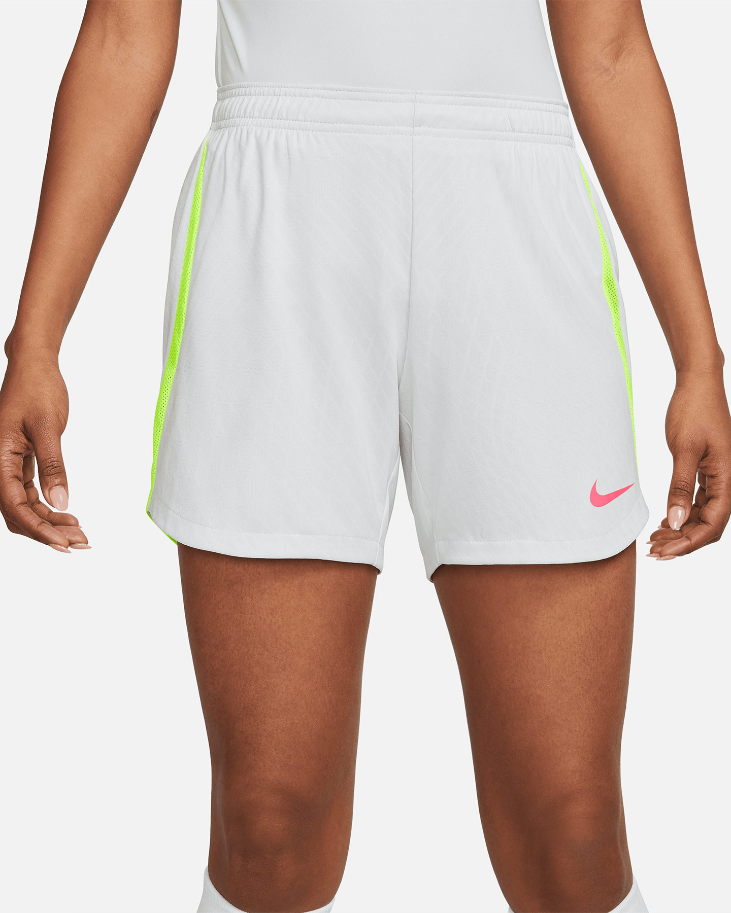 Pantaloncini calcio NIKE STRIKE W - 2 | Cisalfa Sport