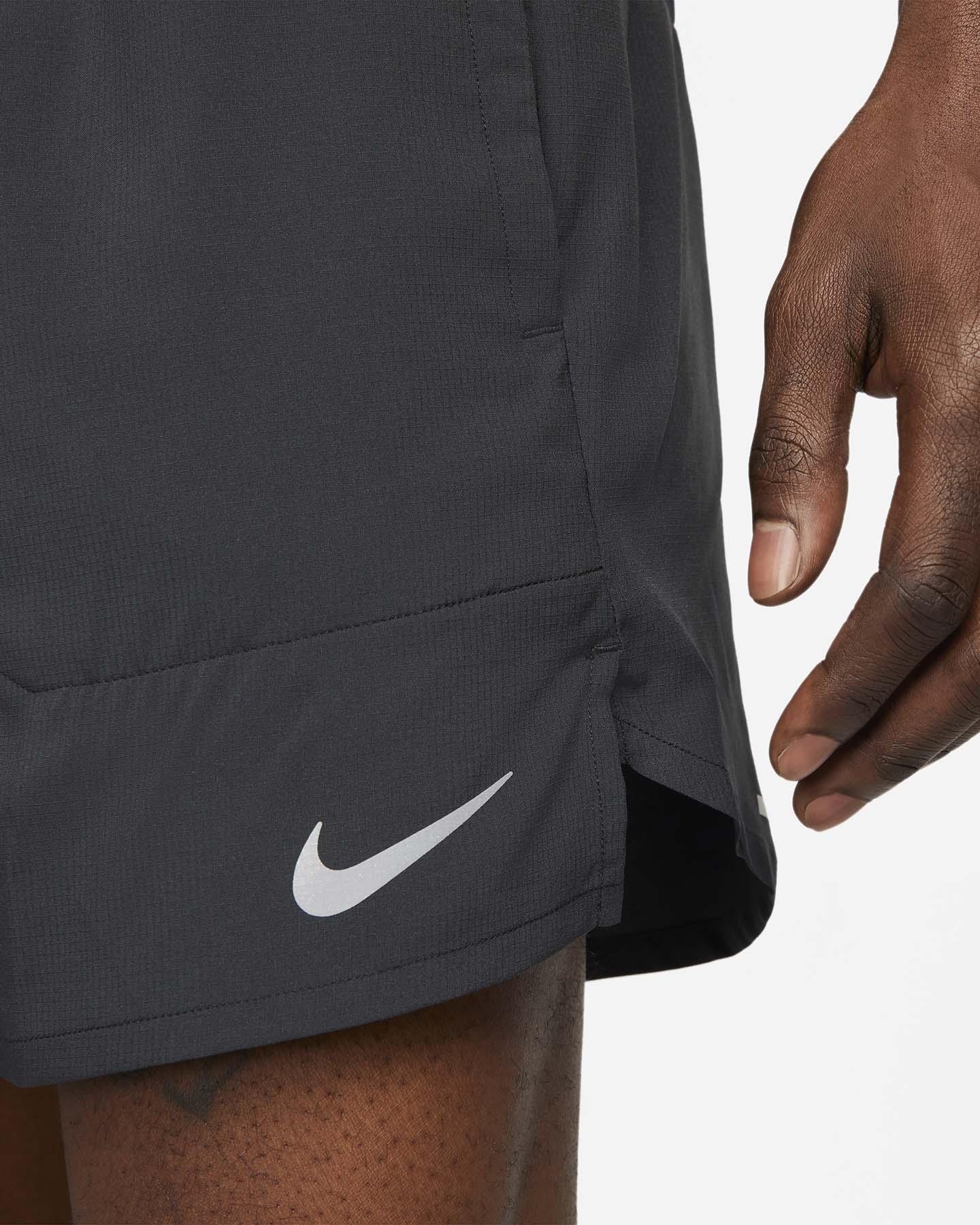 Short running NIKE DRI FIT STRIDE 5IN M - 4 | Cisalfa Sport