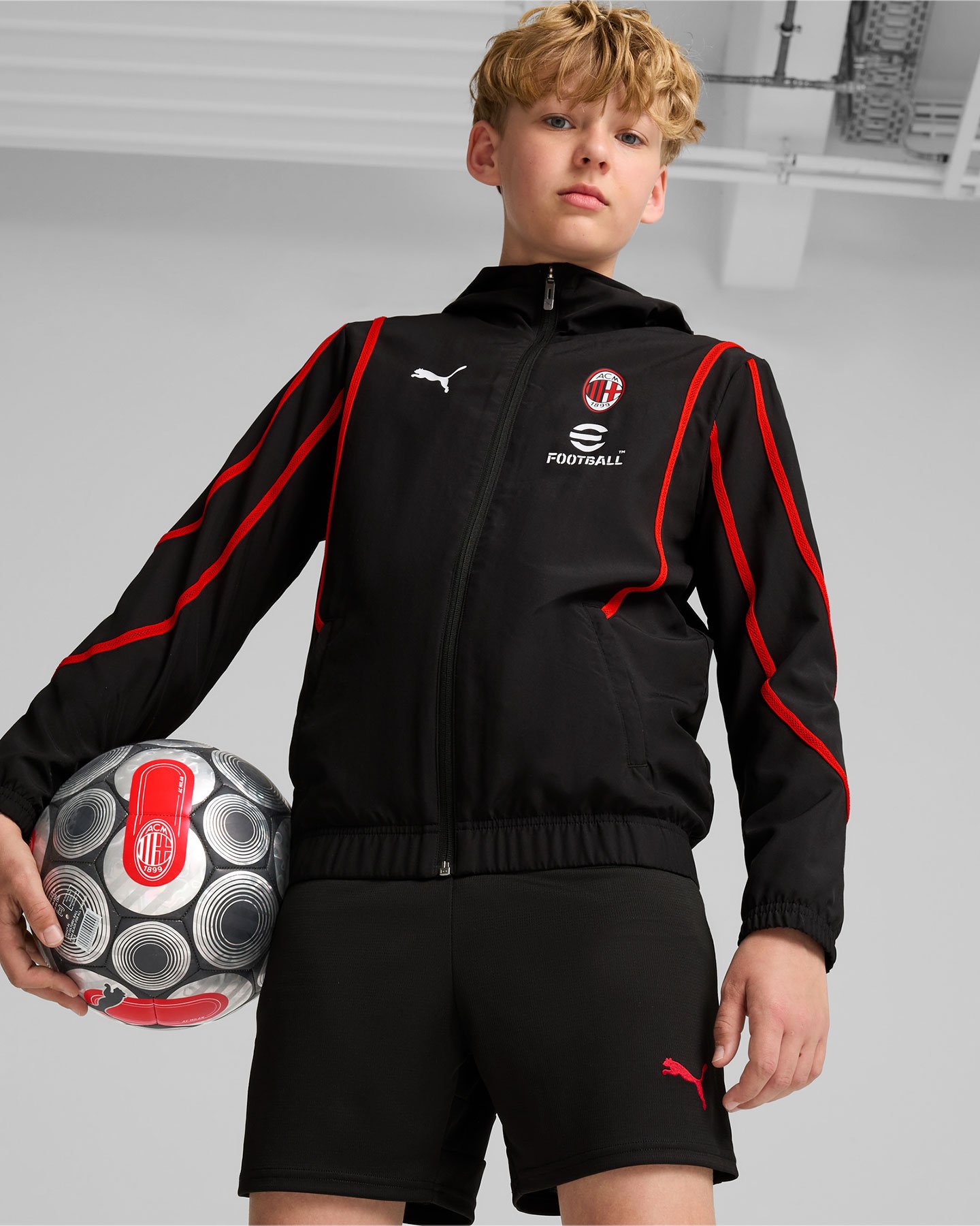 Abbigliamento calcio ufficiale PUMA MILAN PREMATCH JR - 2 | Cisalfa Sport